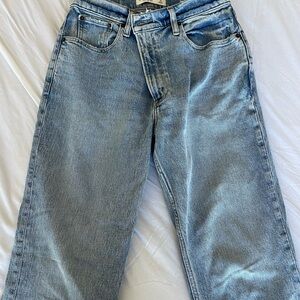 Abercrombie & Fitch Light Blue Relaxed Jeans